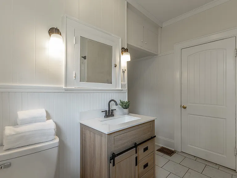 5405 Saint Elmo Ave — Photo 15