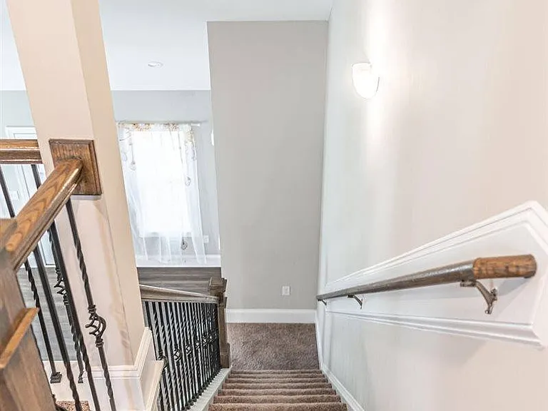 315 Mashie Ct — Photo 34