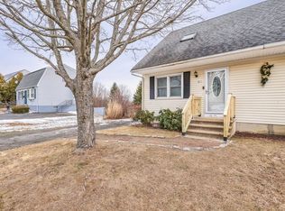 37-37A Timrod Dr, Worcester, MA 01603