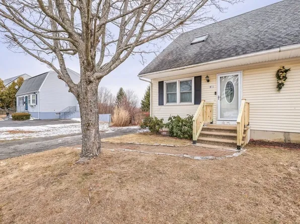 37-37A Timrod Dr, Worcester, MA 01603