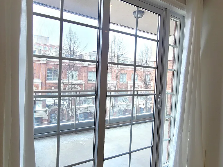 21 Burkebrook Pl #338 — Photo 12
