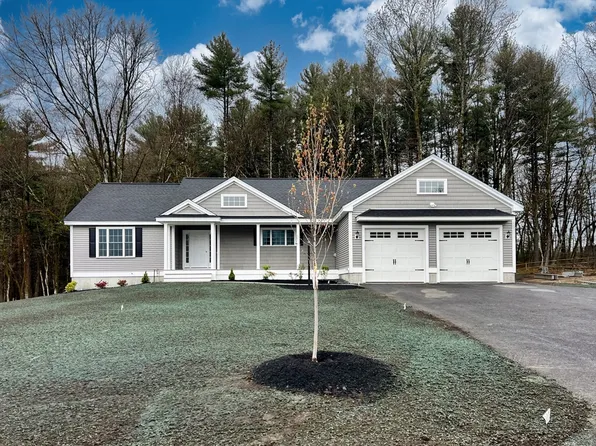 67 Berube Ln Lot 13, Dracut, MA 01826