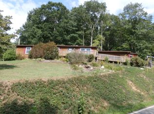 393 Blue Rock Rd, Burnsville, NC 28714
