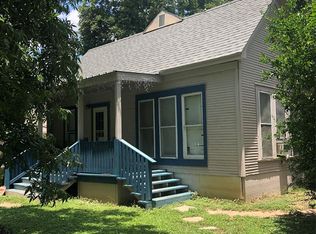 536 N High St, Uvalde, TX 78801