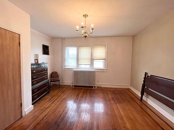 3rd image of 436 Magazine St #1