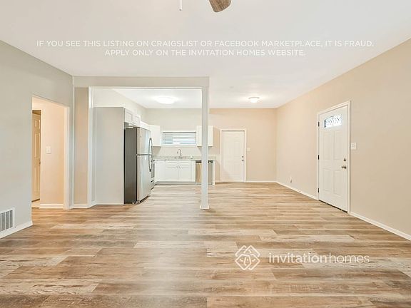 4th image of 4805 Basswood Ln