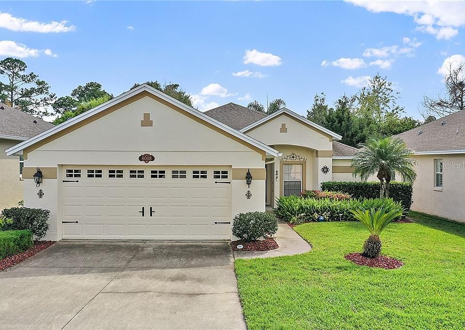 1st image of 8008 Saint James Way