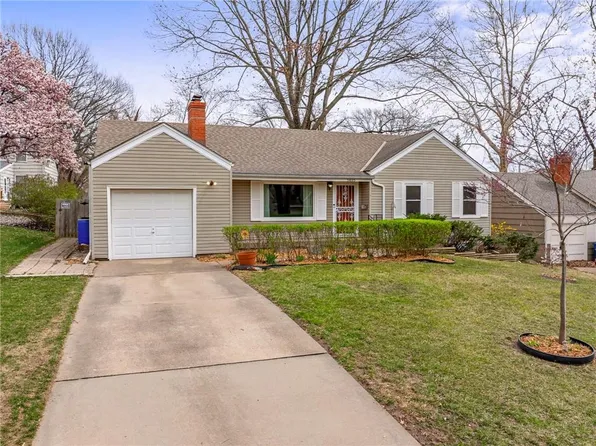 5635 Beverly Ave, Mission, KS 66202