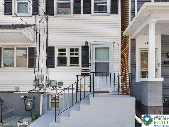 4th image of 278 W Madison St