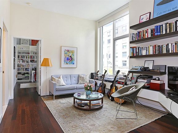 4th image of 475 Greenwich St APT 2C