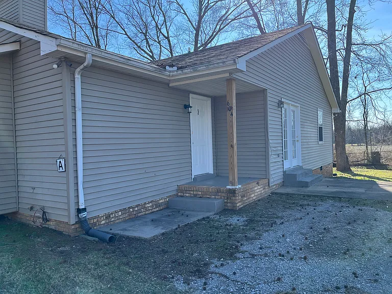 604 Fairfield Dr #A — Photo 11