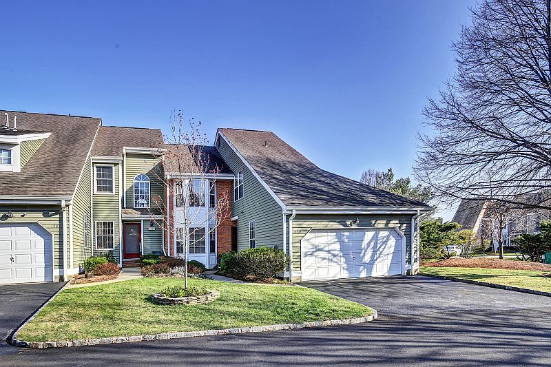 1st image of 179 Dezenzo Ln