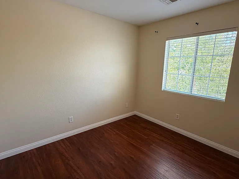 5818 Wispy Winds St — Photo 11