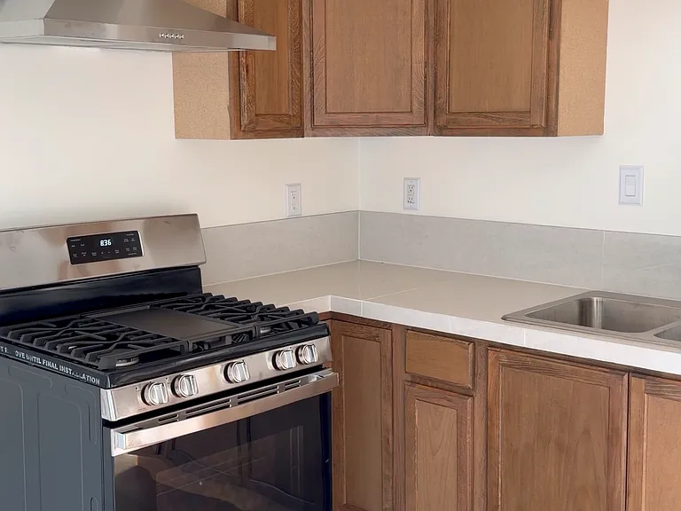 507 E Colton Ave #2 — Photo 8