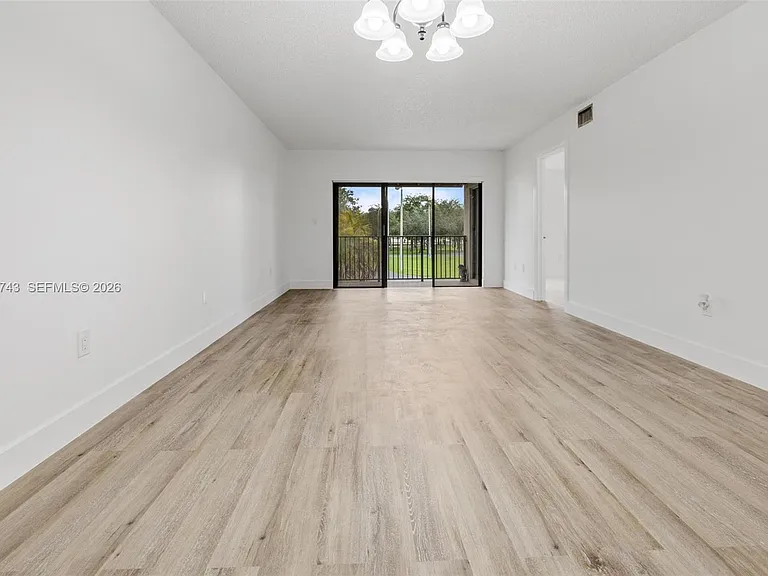 210 W Park Dr #2052 — Photo 26