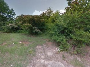 618 SE Secession Ave, Camden, AR 71701