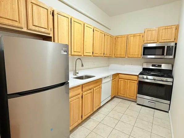 251 Wilson Avenue image 1 of 11