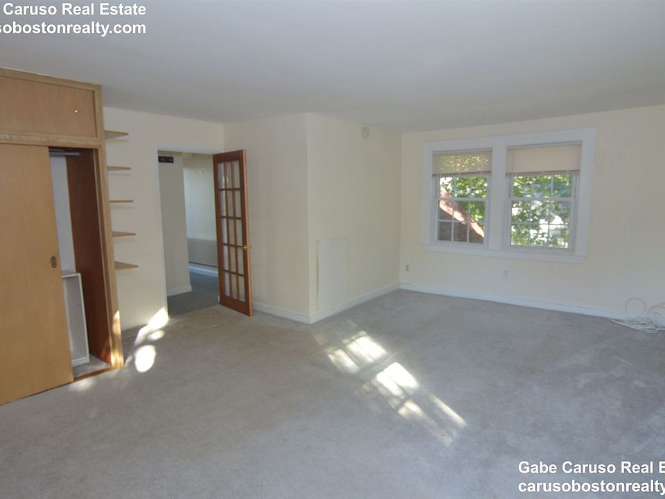 256 Lowell Ave. #2 Newton - Newtonville Unit Photo 4