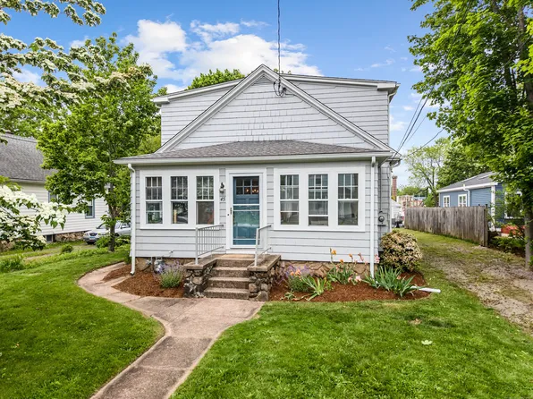 45 Harding Avenue, Branford, CT 06405