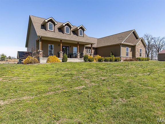 3rd image of 5909 Feezor Rd