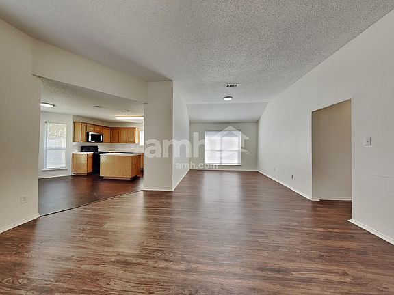 5th image of 7919 Mourning Dove Dr