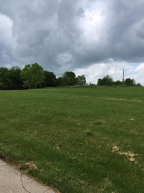 1st image of 2464 Grays Run Pike
