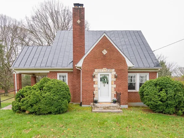 2576 Dickerson Mill Rd, Bedford, VA 24523