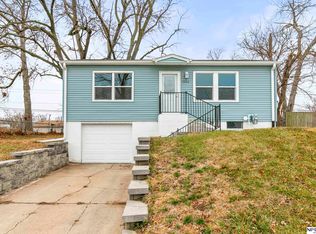 7202 S 21st Ave, Bellevue, NE 68147