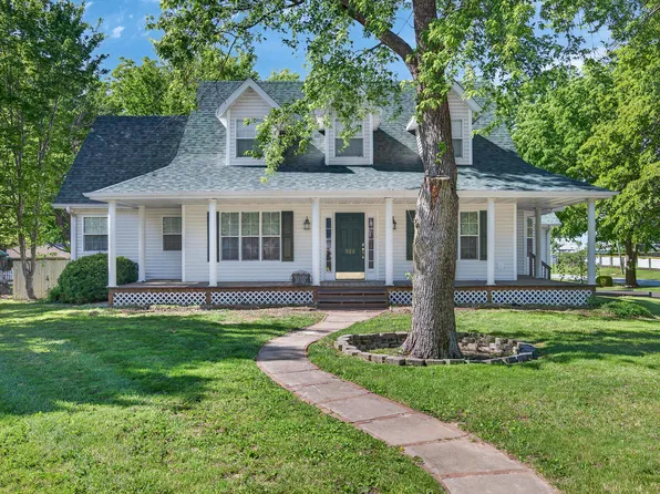 928 Julian Street, Marshfield, MO 65706