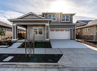 1245 Atascadero Dr, Windsor, CA 95492