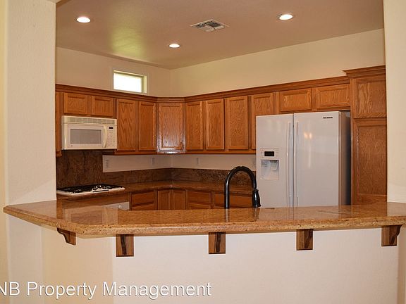 5th image of 2018 Woodbridge Ln