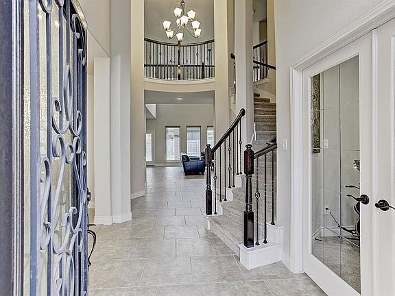 3rd image of 1808 Parkwater Cove Ct