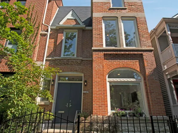 2249 N Geneva Ter, Chicago, IL 60614