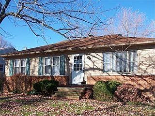 5th image of 10780 Aaron Dr