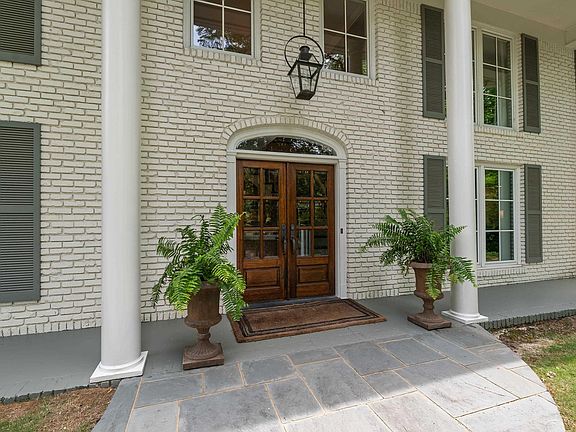 4th image of 3549 Brookwood Rd