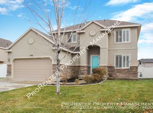 1398 N 2585 W, Clinton, UT 84015