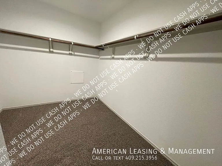 1585 Holly Trails — Photo 13