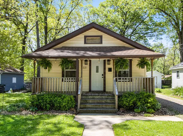 2331 Springmont Ave, Kalamazoo, MI 49008