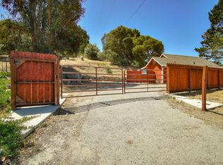 7651 Langley Canyon Rd, Salinas, CA 93907