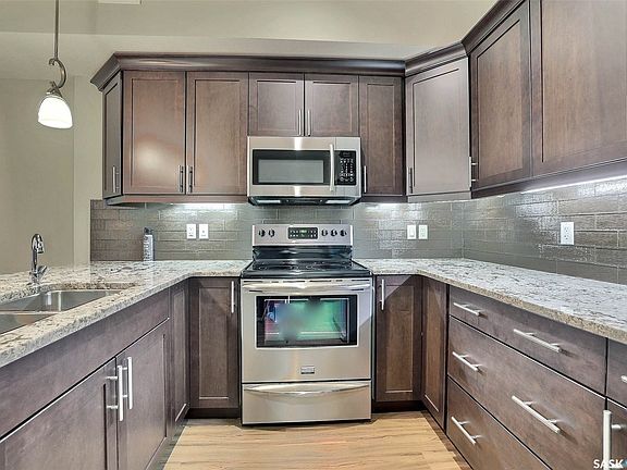 5th image of 3702 Haughton Road E #204