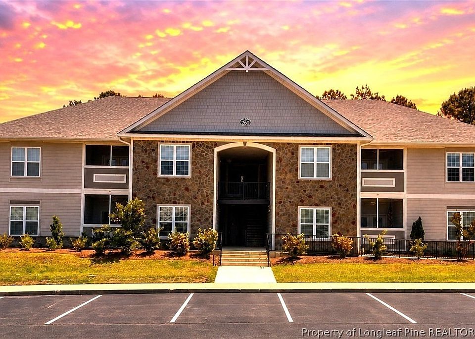 1st image of 260 Gallery Dr #102