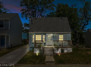 1421 E Woodruff Ave, Hazel Park, MI 48030