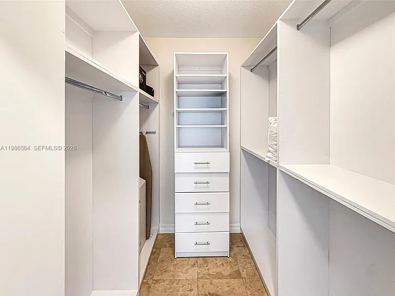 41 SE 5th St #602 — Photo 12