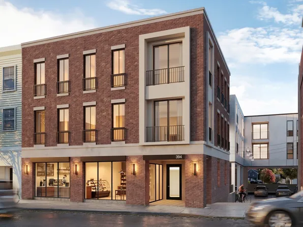 386 Watertown St #2, Newton, MA 02458