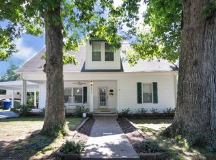 318 Climax St, Graham, NC 27253