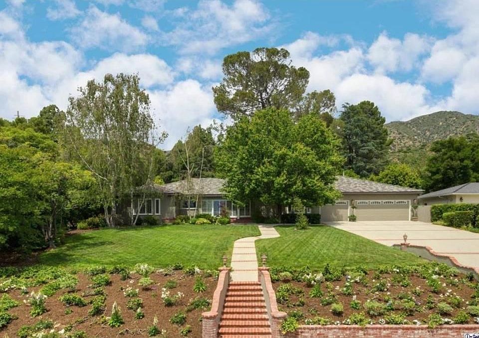 1st image of 1225 El Vago St