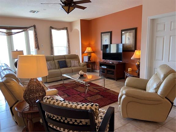 5th image of 8569 La Isla Dr