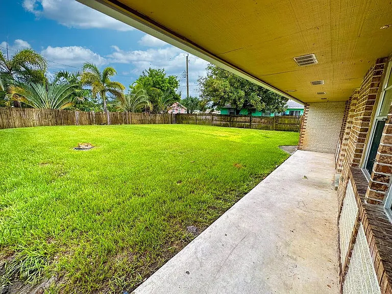2682 Hinda Rd — Photo 14