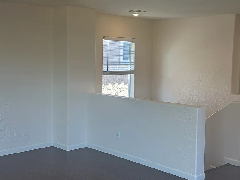 828 Percy Arms St — Photo 2