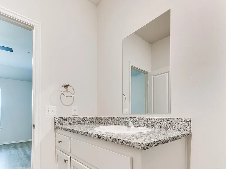 3801 Franks Way — Photo 45